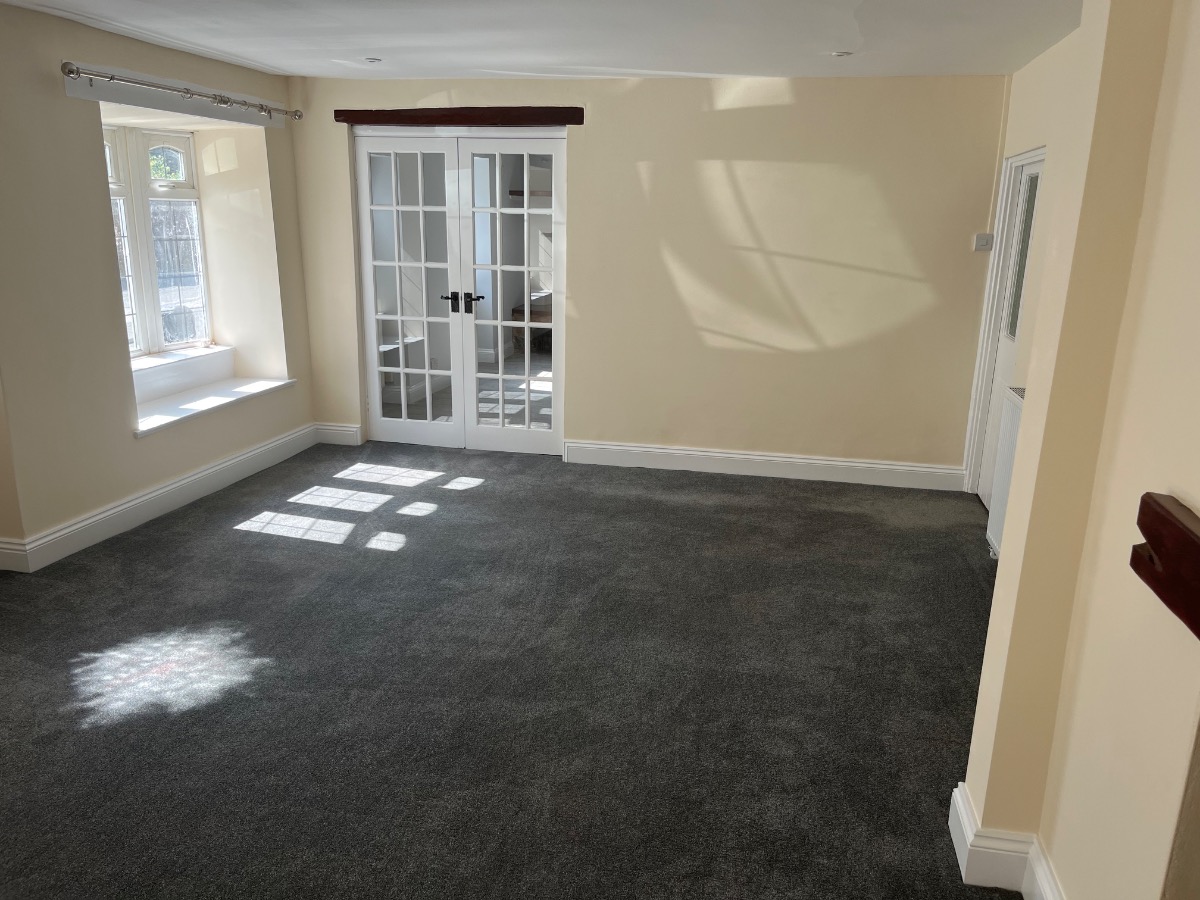 Painter and Decorator: Image 9